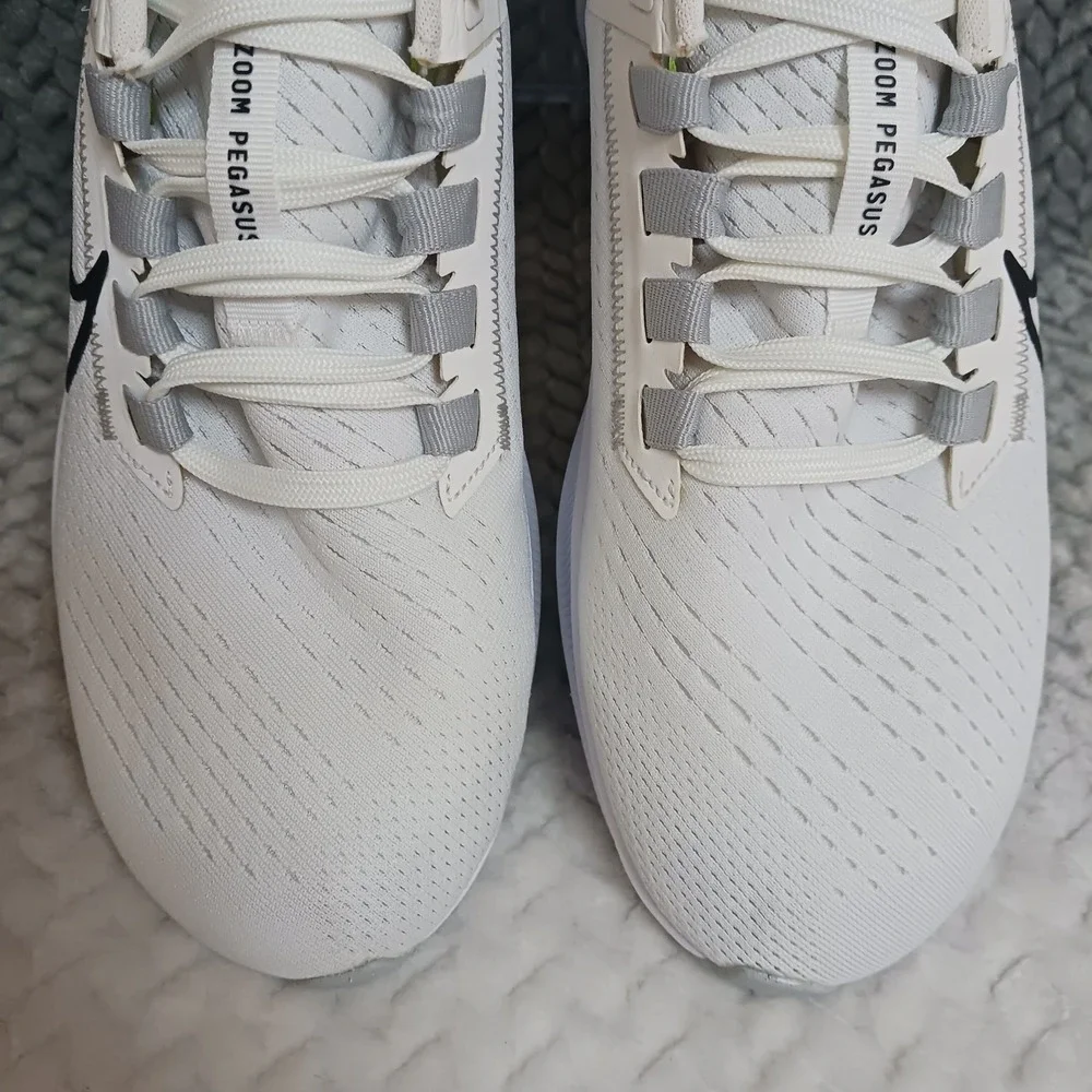 Nike Air Zoom Pegasus 38 White Black Men's Walking Running Sneakers Shoes Size 7